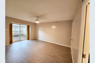 2575 Marilee Lane #1, Houston, TX 77057 - Photo 8
