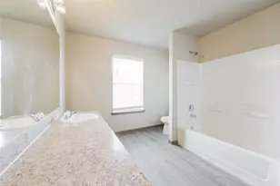2422 Gibbs Bend Ct, Houston, TX 77073 - Photo 8