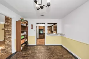 6010 Black Gum Dr, Houston, TX 77092 - Photo 12