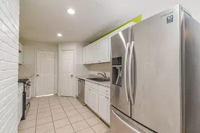 12054 Plumpoint Drive, Houston, TX 77099 - Photo 10