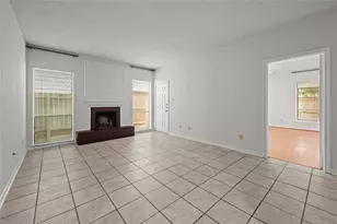 5718 Val Verde, Houston, TX 77057 - Photo 2