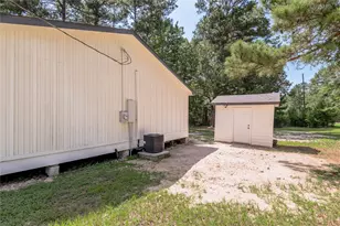134 Lake L Dr, Trinity, TX 75862 - Photo 36