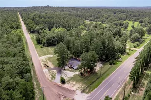 134 Lake L Dr, Trinity, TX 75862 - Photo 4