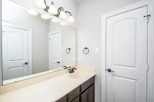13515 Ambler Springs Dr, Tomball, TX 77377 - Photo 10