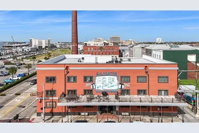 104 21st Avenue #203, Galveston, TX 77550 - Photo 2
