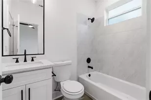 812 Elkhart St, Houston, TX 77091 - Photo 12