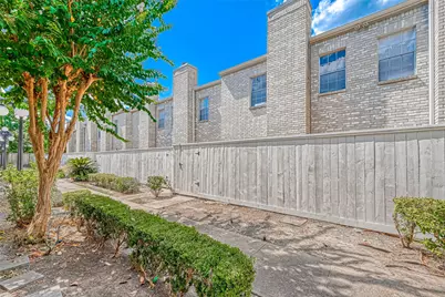 3780 Tanglewilde Street #604, Houston, TX 77063 - Photo 4
