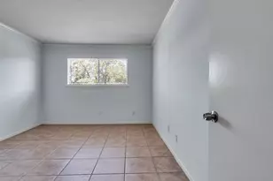 5230 Arboles Dr, Houston, TX 77035 - Photo 20