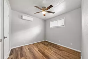 4811 Oakland St, Houston, TX 77023 - Photo 12