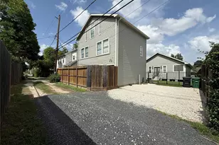 1105 Tulane St, Houston, TX 77008 - Photo 1