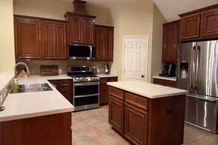 15814 Maplewick Dr, Tomball, TX 77377 - Photo 2