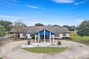 1314 N Tammye Ln, Madisonville, TX 77864 - Photo 8