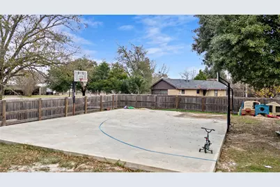 1314 N Tammye Lane, Madisonville, TX 77864 - Photo 6