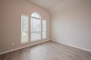 2114 Sanders Brook Dr, Baytown, TX 77521 - Photo 6