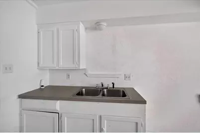 242 Bishop, Livingston, TX 77351 - Photo 20
