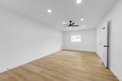 863 Marcolin Street, Houston, TX 77088 - Photo 14