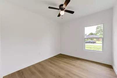863 Marcolin Street, Houston, TX 77088 - Photo 22