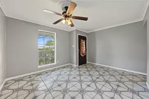 7510 Baneway Dr, Houston, TX 77072 - Photo 4