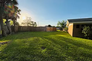 4901 Timber Ln, Rosenberg, TX 77471 - Photo 30