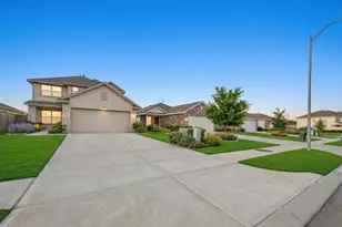 18590 Cepagatti Dr, New Caney, TX 77357 - Photo 2