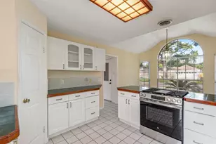 13310 Queensride Ln, Houston, TX 77070 - Photo 14