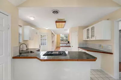13310 Queensride Lane, Houston, TX 77070 - Photo 18