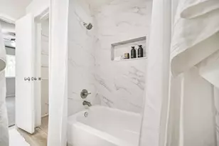 19635 Moonhollow Dr, Houston, TX 77084 - Photo 16