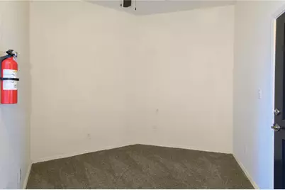 4705 Lyons Avenue #7, Houston, TX 77020 - Photo 2