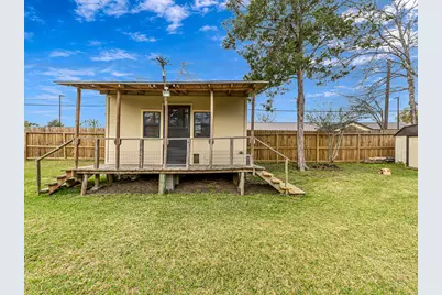 26 W Austin Street, Bellville, TX 77418 - Photo 32