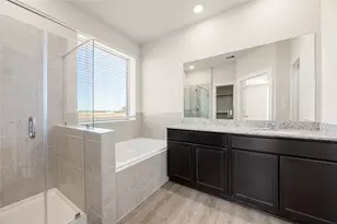 823 Tejas Vlg Pkwy, Beasley, TX 77417 - Photo 14