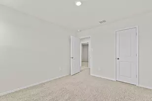 11618 Lavendale Hunt Island, San Antonio, TX 78245 - Photo 20