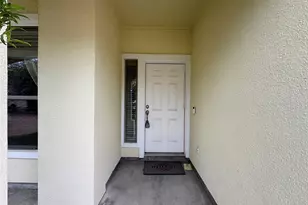 13110 S Bellaire Estates Dr, Houston, TX 77072 - Photo 4