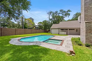 5665 Pine Forest Rd, Houston, TX 77056 - Photo 38