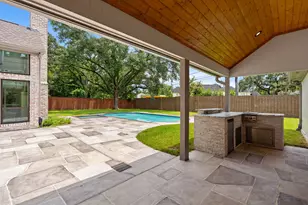 5665 Pine Forest Rd, Houston, TX 77056 - Photo 40