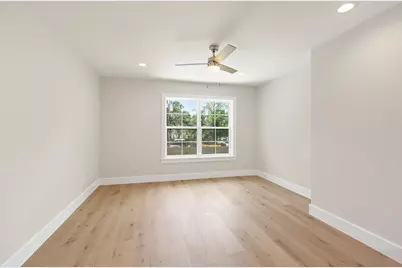 5665 Pine Forest Road, Houston, TX 77056 - Photo 30