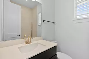 12019 Canal View Blvd, Mont Belvieu, TX 77580 - Photo 18