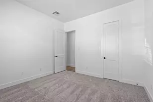 12019 Canal View Blvd, Mont Belvieu, TX 77580 - Photo 20