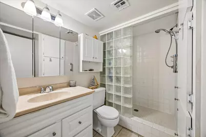 7310 Seawall Boulevard #402, Galveston, TX 77551 - Photo 18