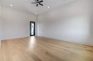 7218 Schiller St, Houston, TX 77055 - Photo 22