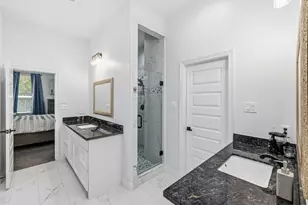 513 Little Spg Ct, Anahuac, TX 77514 - Photo 16