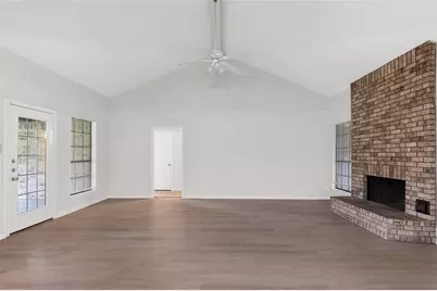 7935 Yellow Pine Drive, Houston, TX 77040 - Photo 2