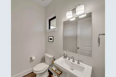 3510 Huntsford Drive, Houston, TX 77008 - Photo 14