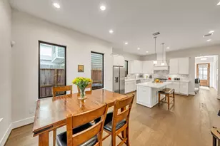 3510 Huntsford Dr, Houston, TX 77008 - Photo 10