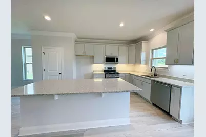 1560 Little Cypress Loop, Orange, TX 77632 - Photo 4