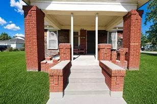 4519 Sumpter St, Houston, TX 77020 - Photo 2