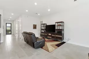 13214 Peony Meadow Trail, Houston, TX 77059 - Photo 6