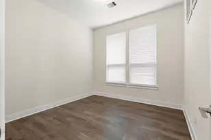 13214 Peony Meadow Trail, Houston, TX 77059 - Photo 18