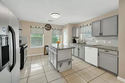 18902 Remington Park Drive, Houston, TX 77073 - Photo 10
