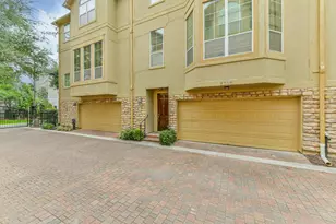 5723 Kansas St, Houston, TX 77007 - Photo 2
