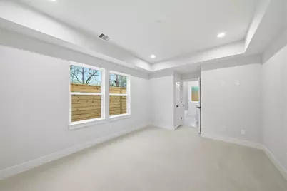 328 Janisch #D, Houston, TX 77018 - Photo 10